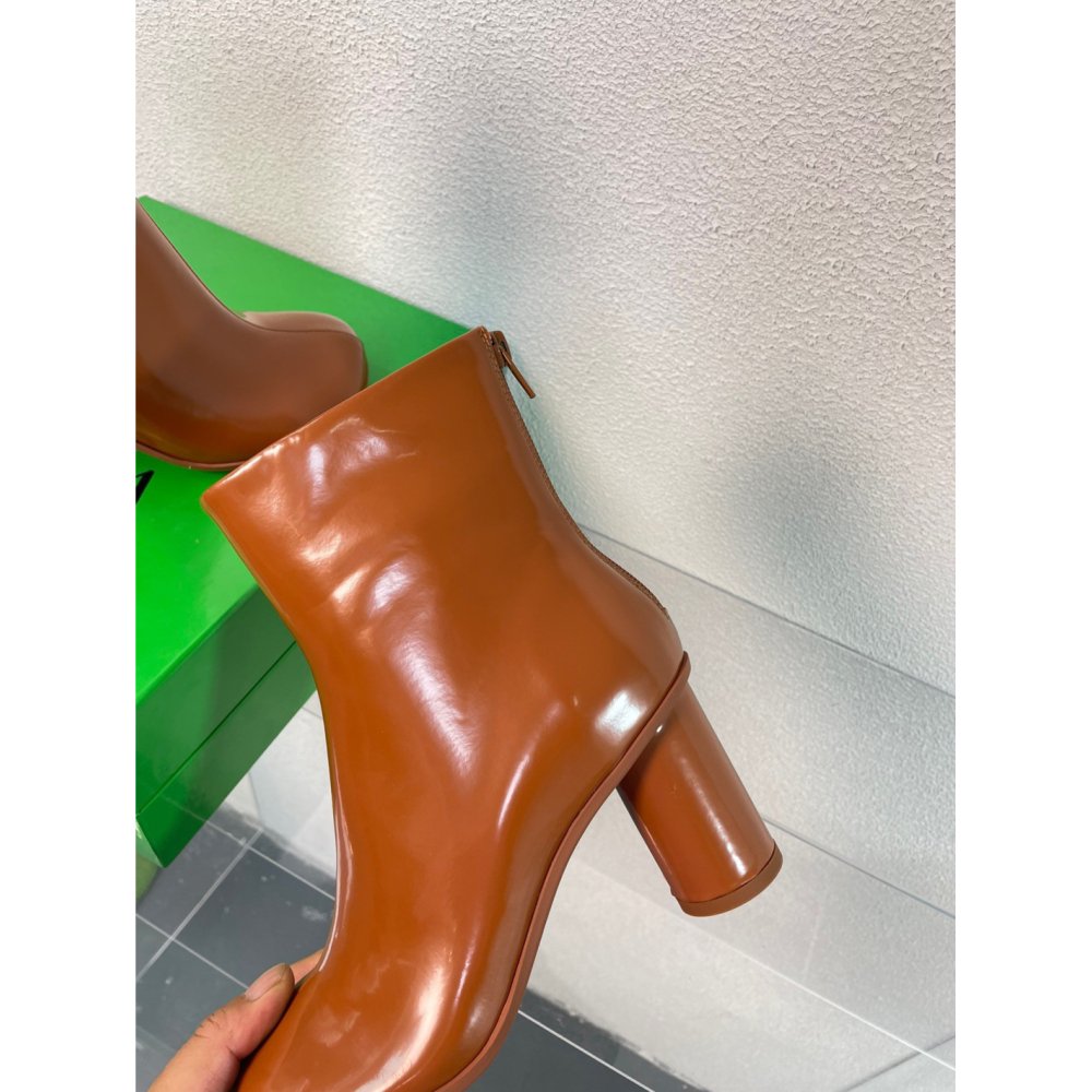 Cheap Reps Bottega Veneta Atomic Ankle Boots In Brown Lambskin