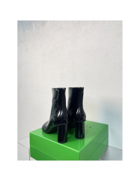 Cheap Reps Bottega Veneta Atomic Ankle Boots In Black Lambskin