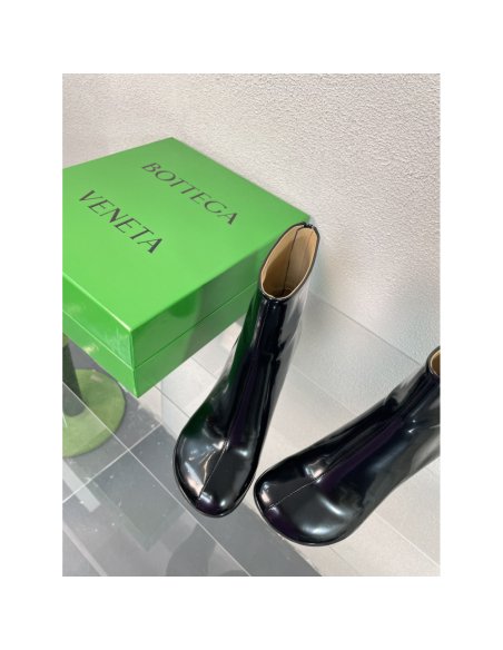 Cheap Reps Bottega Veneta Atomic Ankle Boots In Black Lambskin