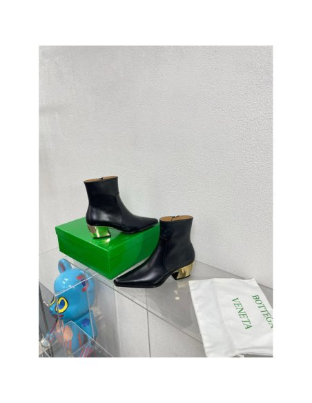 Cheap Reps Bottega Veneta Tex Ankle Boots in Black Leather