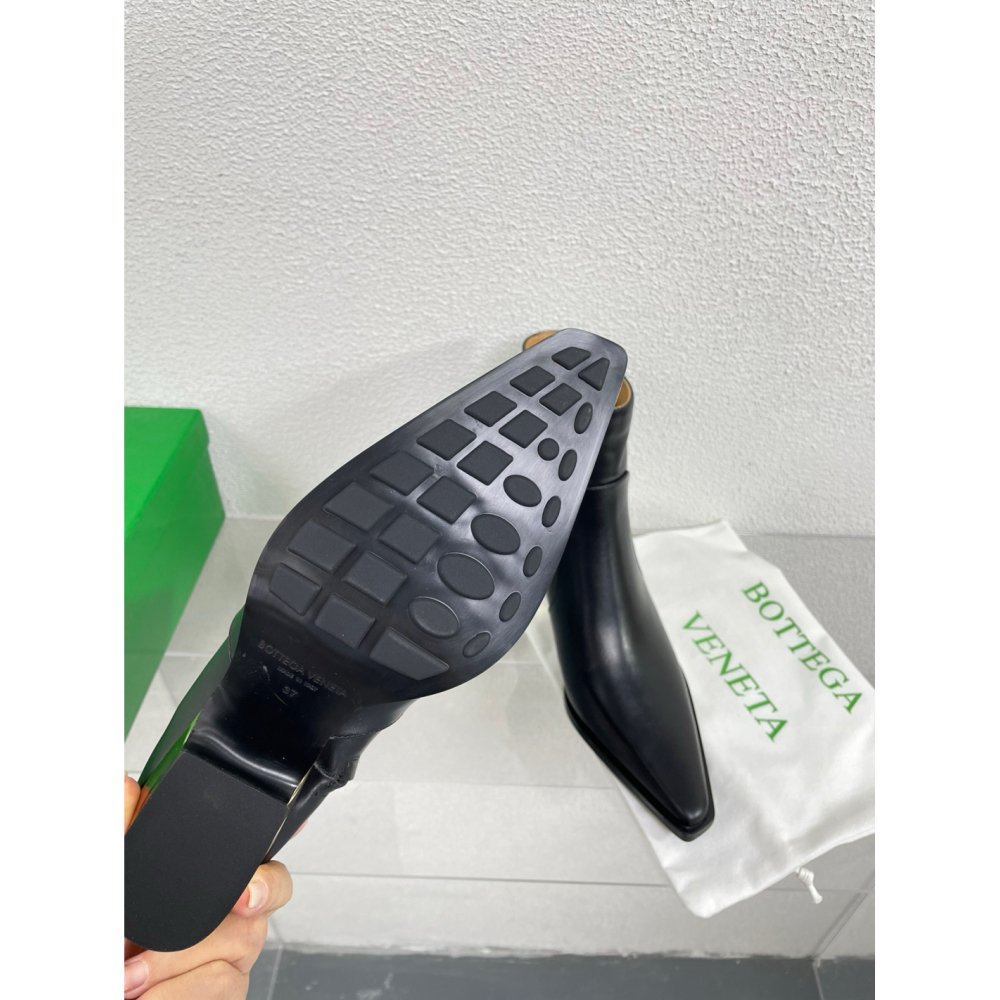 Cheap Reps Bottega Veneta Tex Ankle Boots in Black Leather