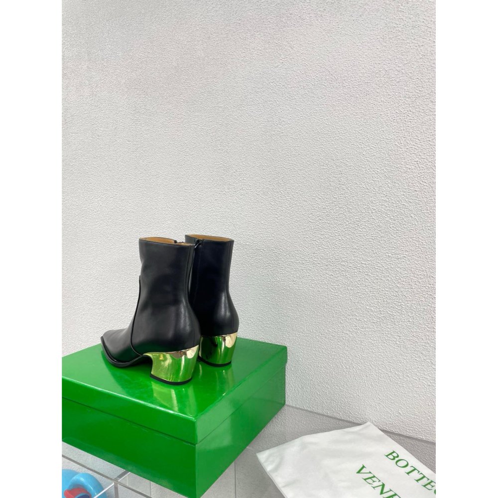 Cheap Reps Bottega Veneta Tex Ankle Boots in Black Leather