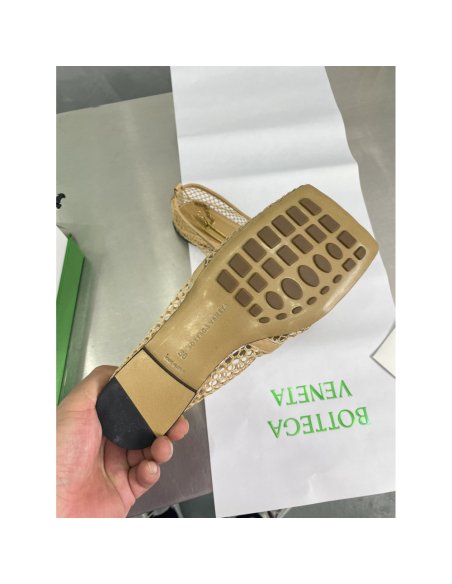 Cheap Reps Bottega Veneta Stretch Ballerina Flats In Beige Mesh