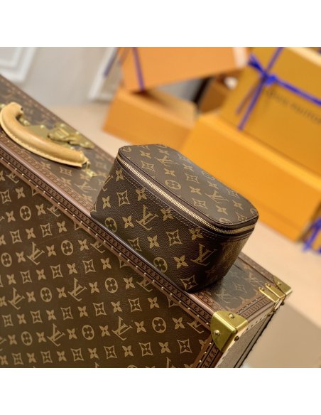Louis Vuitton Bags M43688 17*8.5*9.5cm,Louis Vuitton Bags