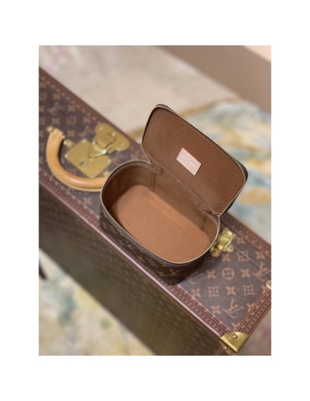 Louis Vuitton Bags M43688 17*8.5*9.5cm,Louis Vuitton Bags