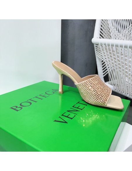 Cheap Reps Bottega Veneta Stretch Mules 90mm In Gold Strass-embellished Satin