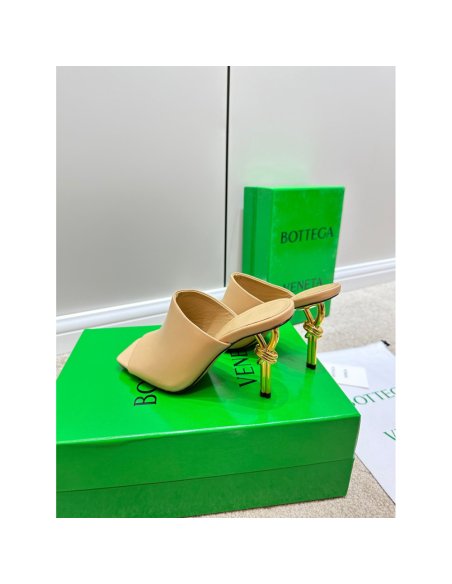 Cheap Reps Bottega Veneta Knot Mules 90mm In Beige Lambskin