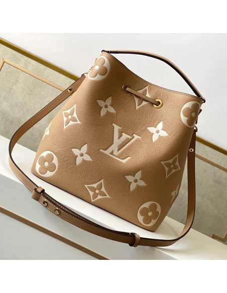Louis Vuitton Bags M45080 26*26*17.5cm,Louis Vuitton Bags