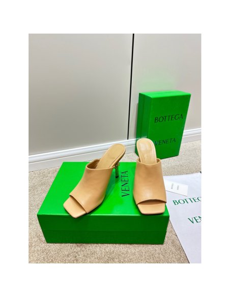 Cheap Reps Bottega Veneta Knot Mules 90mm In Beige Lambskin