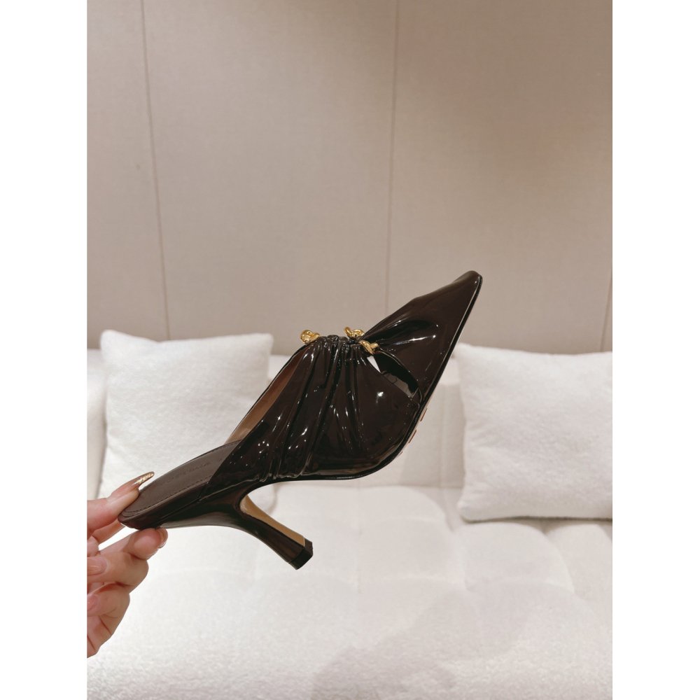 Cheap Reps Bottega Veneta Bunnie Mules 90mm In Fondant Patent Leather