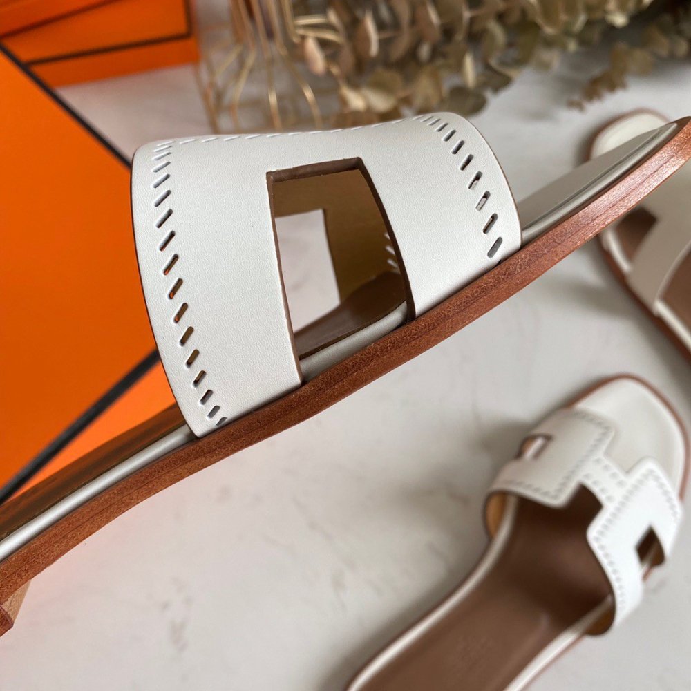 Cheap Reps Hermes Oran Slide Sandals In White Swift Perforated Calfskin