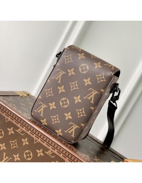 Louis Vuitton Bags M81522 12*19*7cm,Louis Vuitton Bags