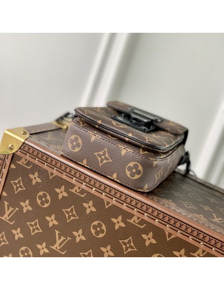 Louis Vuitton Bags M81522 12*19*7cm,Louis Vuitton Bags