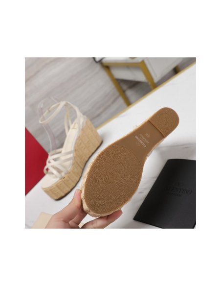 Cheap Reps Valentino Raflower Wedge Sandals in White Calfskin