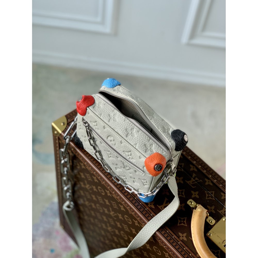 Louis Vuitton Bags M81606 18.5*13*8cm,Louis Vuitton Bags