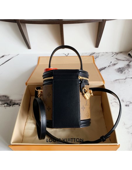 Louis Vuitton Bags M43986 15x17x15cm,Louis Vuitton Bags