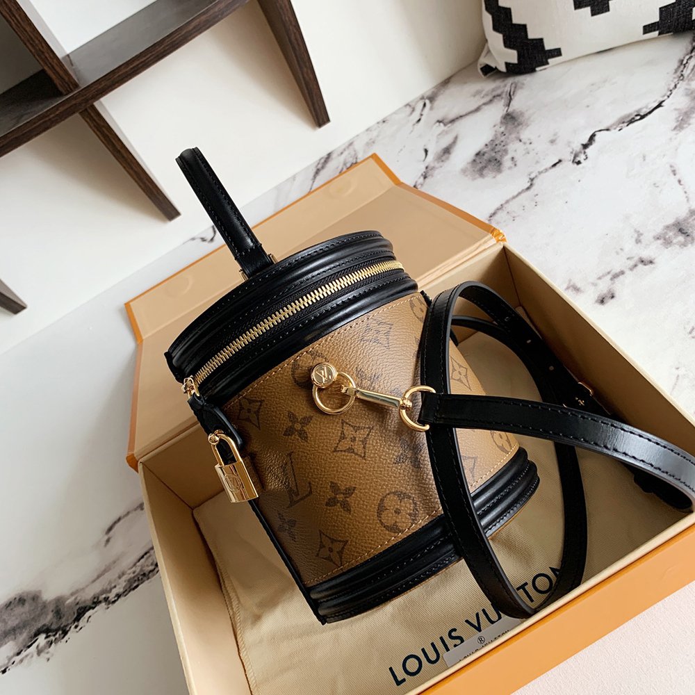 Louis Vuitton Bags M43986 15x17x15cm,Louis Vuitton Bags