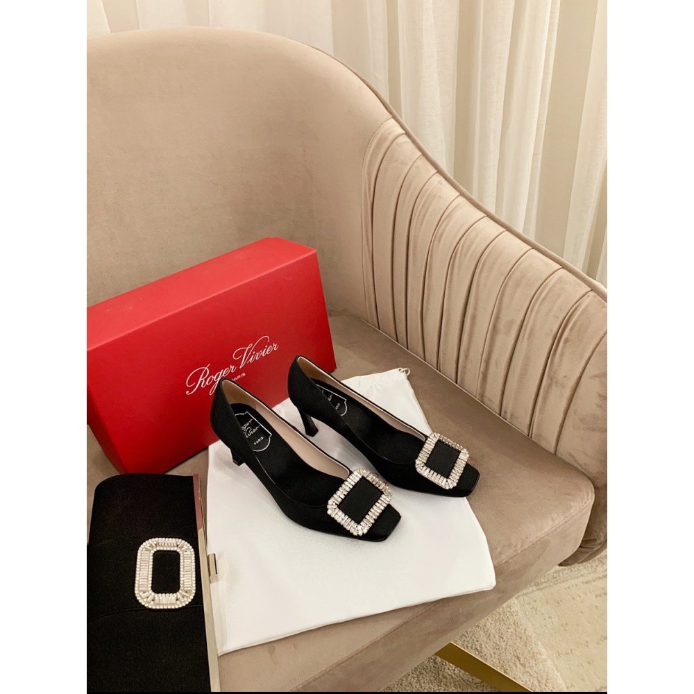 Cheap Reps Roger Vivier Trompette Crystal Buckle Pumps in Black Satin