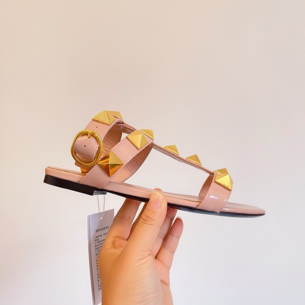 Cheap Reps Valentino Roman Stud Flat Sandals In Rose Cannelle Calfskin