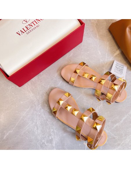 Cheap Reps Valentino Roman Stud Flat Sandals In Rose Cannelle Calfskin