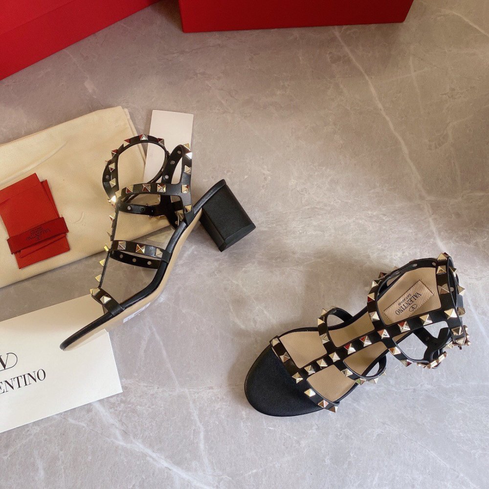 Cheap Reps Valentino Rockstud Ankle Strap Sandals 60mm In Black Calfskin