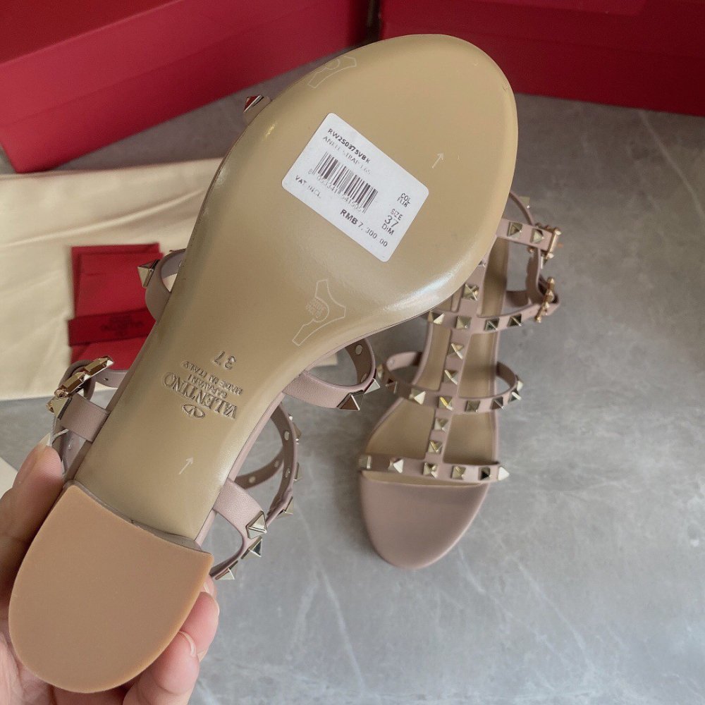 Cheap Reps Valentino Rockstud Ankle Strap Sandals 60mm In Poudre Calfskin