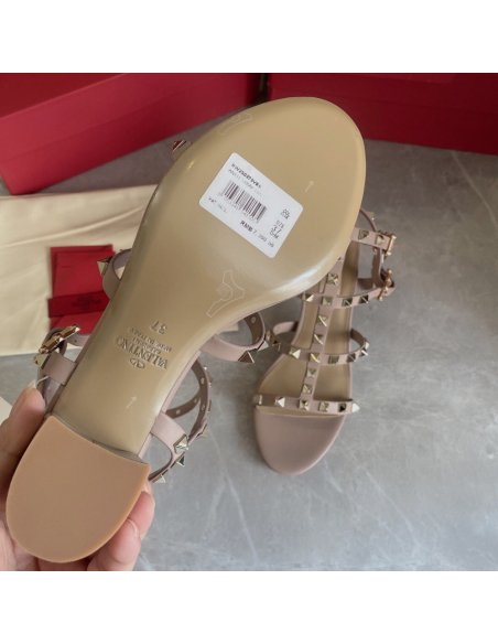 Cheap Reps Valentino Rockstud Ankle Strap Sandals 60mm In Poudre Calfskin