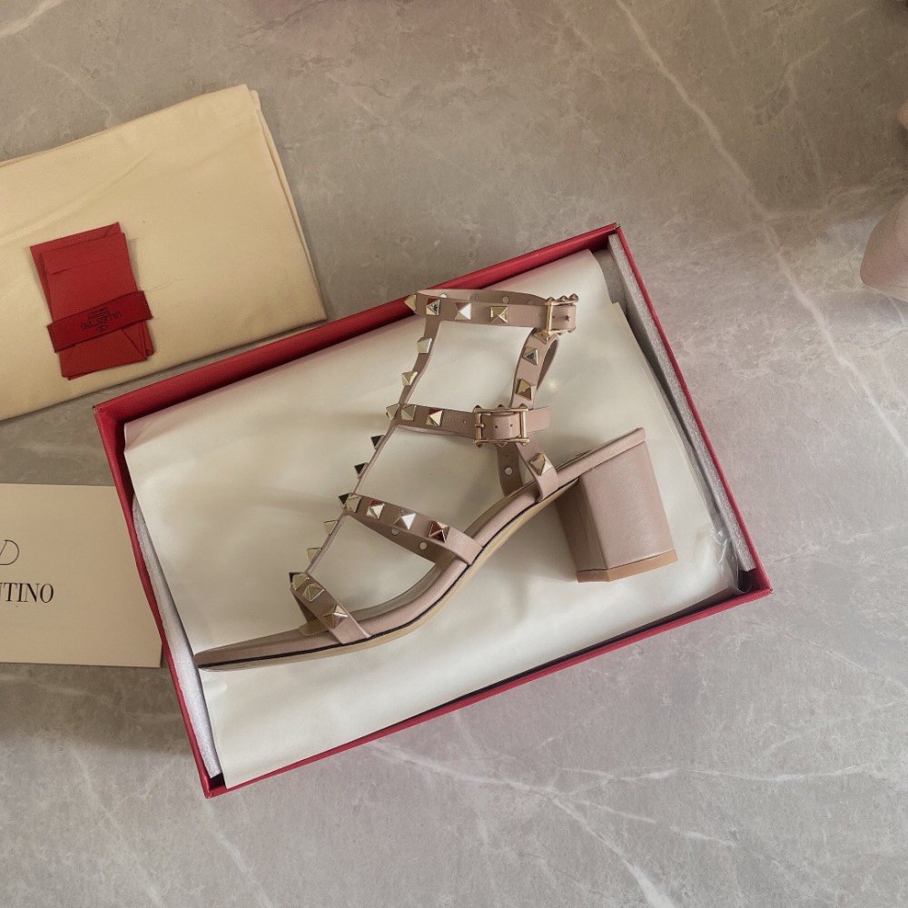 Cheap Reps Valentino Rockstud Ankle Strap Sandals 60mm In Poudre Calfskin