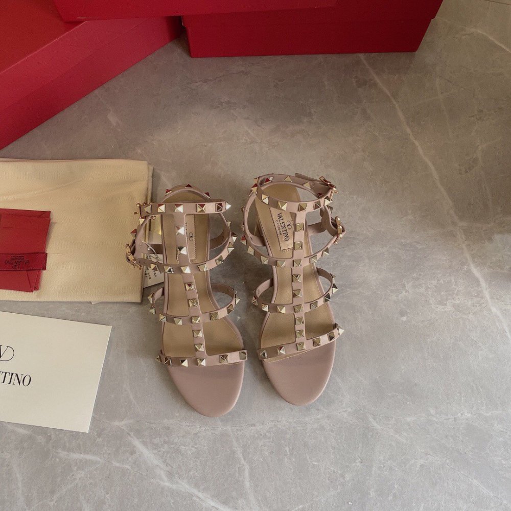 Cheap Reps Valentino Rockstud Ankle Strap Sandals 60mm In Poudre Calfskin