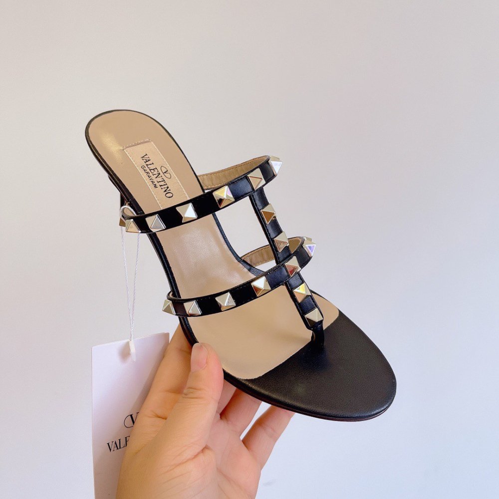 Cheap Reps Valentino Rockstud Flip Flop Sandals 50mm In Black Calfskin