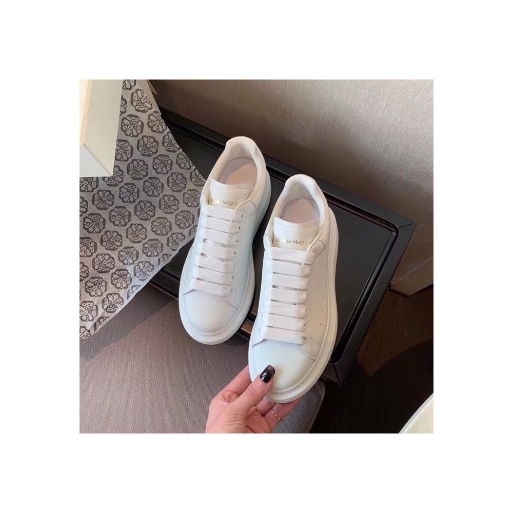 Cheap Reps Alexander McQueen Womens White Oversized Sneakers