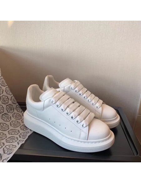 Cheap Reps Alexander McQueen Womens White Oversized Sneakers