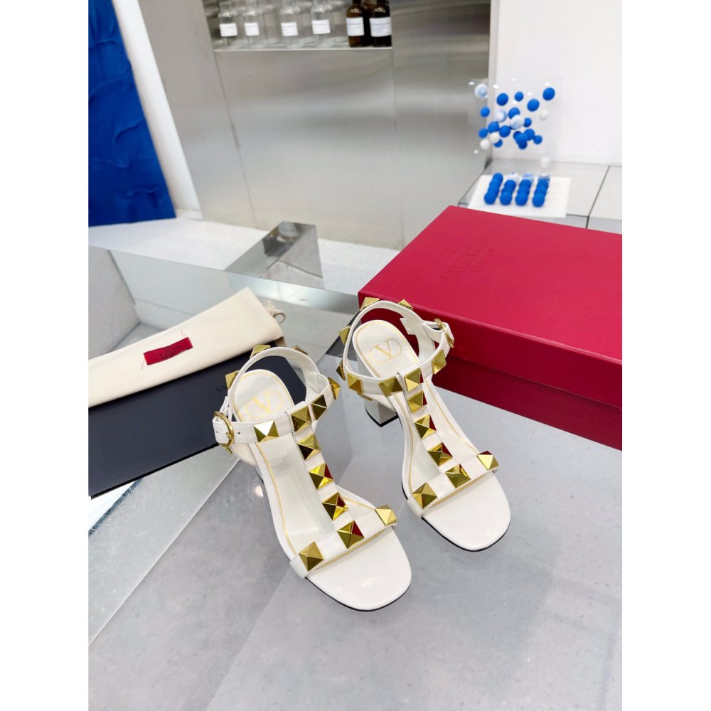 Cheap Reps Valentino Roman Stud Sandals 90mm In White Calfskin