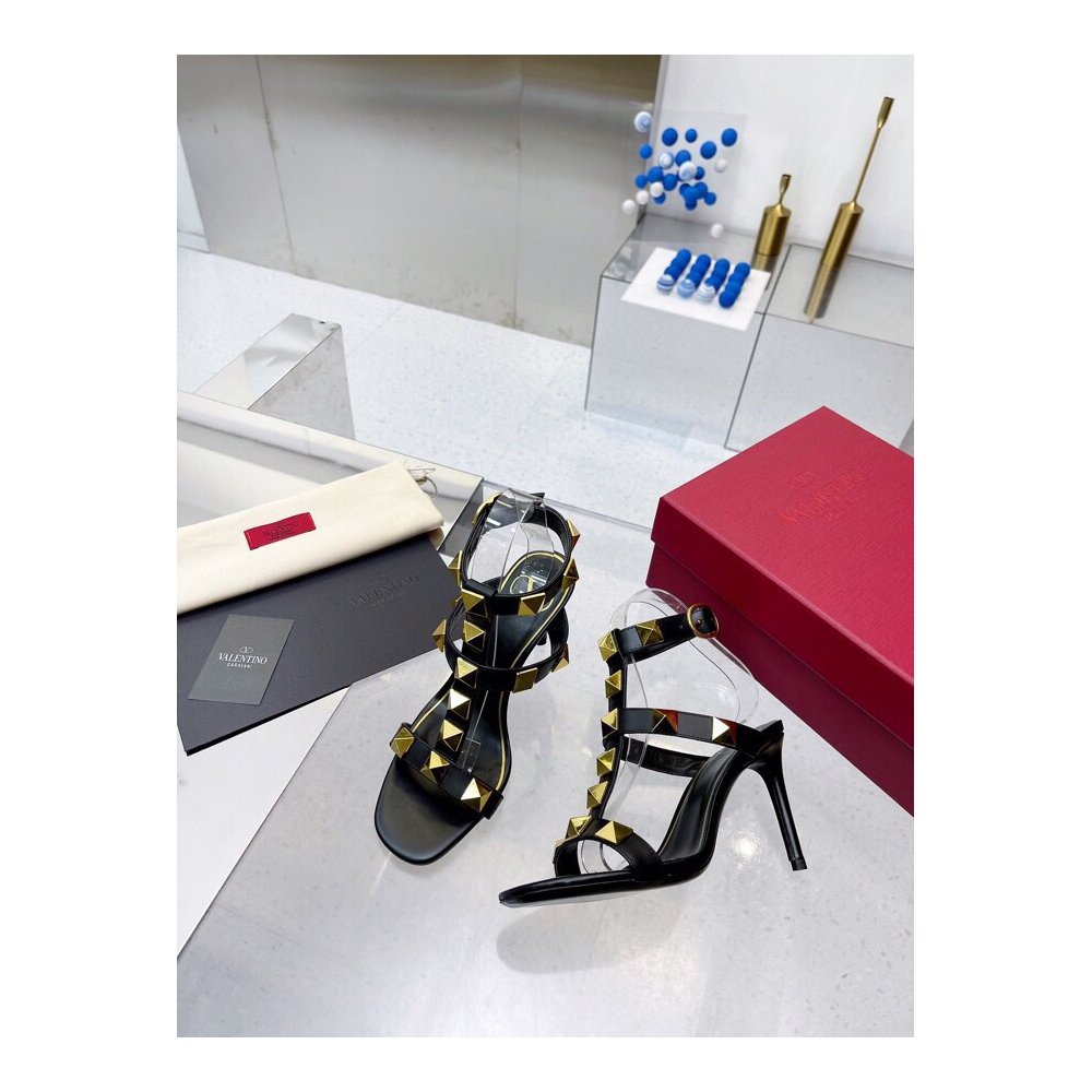 Cheap Reps Valentino Roman Stud Sandals 100mm In Black Calfskin
