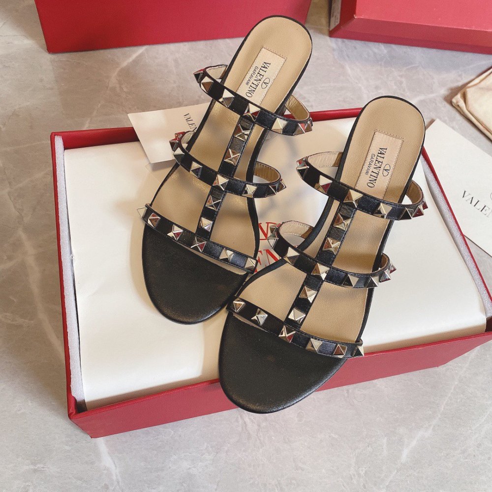 Cheap Reps Valentino Rockstud Slide Sandals 60mm In Black Calfskin