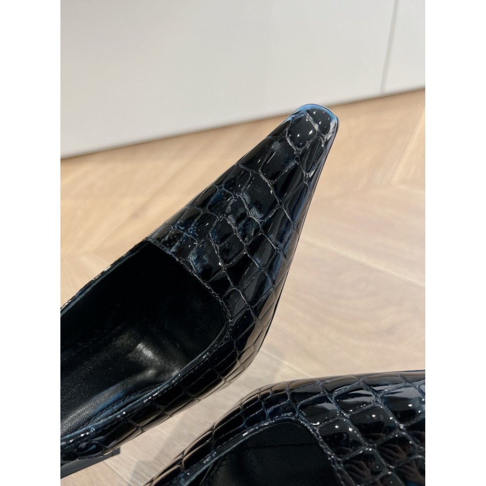 Cheap Reps Saint Laurent Lee Slingback Pumps in Crocodile-embossed Leather