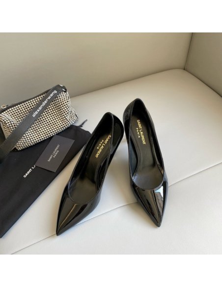 Cheap Reps Saint Laurent Opyum Pumps 85mm In Patent Leather with Gold Heel