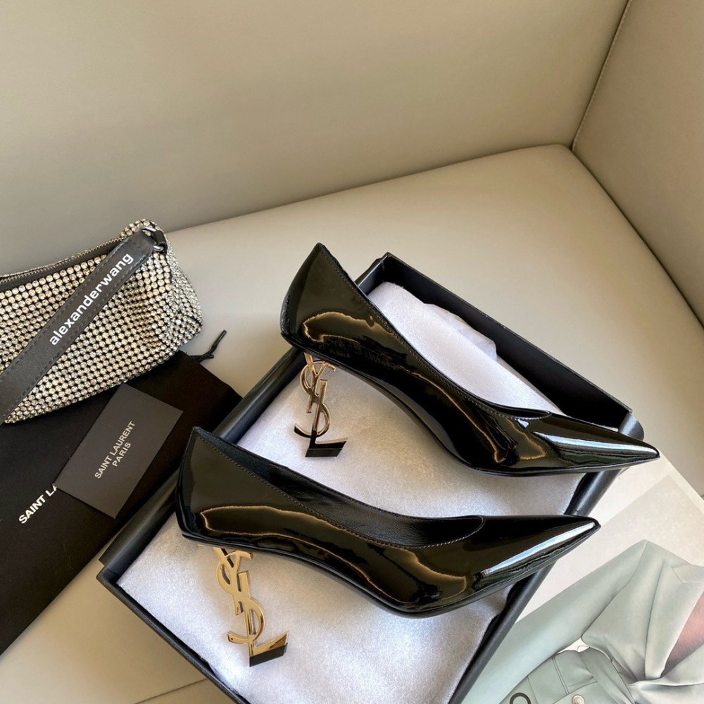 Cheap Reps Saint Laurent Opyum Pumps 85mm In Patent Leather with Gold Heel