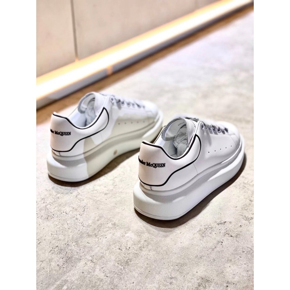 Cheap Reps Alexander McQueen Womens White/Black Oversized Sneakers