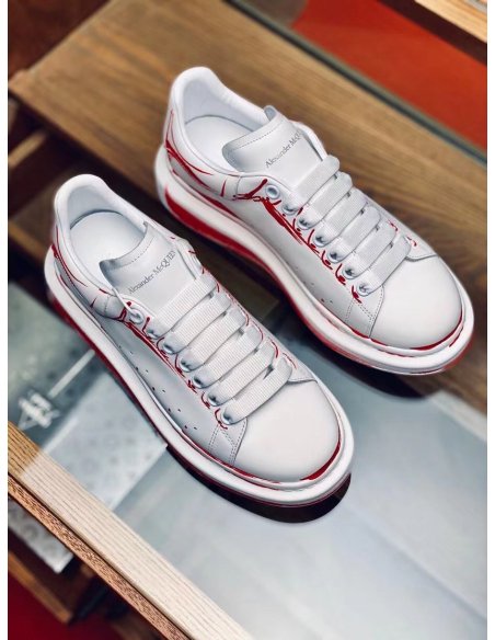 Cheap Reps Alexander McQueen Womens Oversized Sneakers With Red Printed