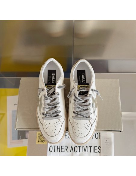 Cheap Reps Golden Goose Womens Ball Star Sneakers with Gold Star and Heel Tab