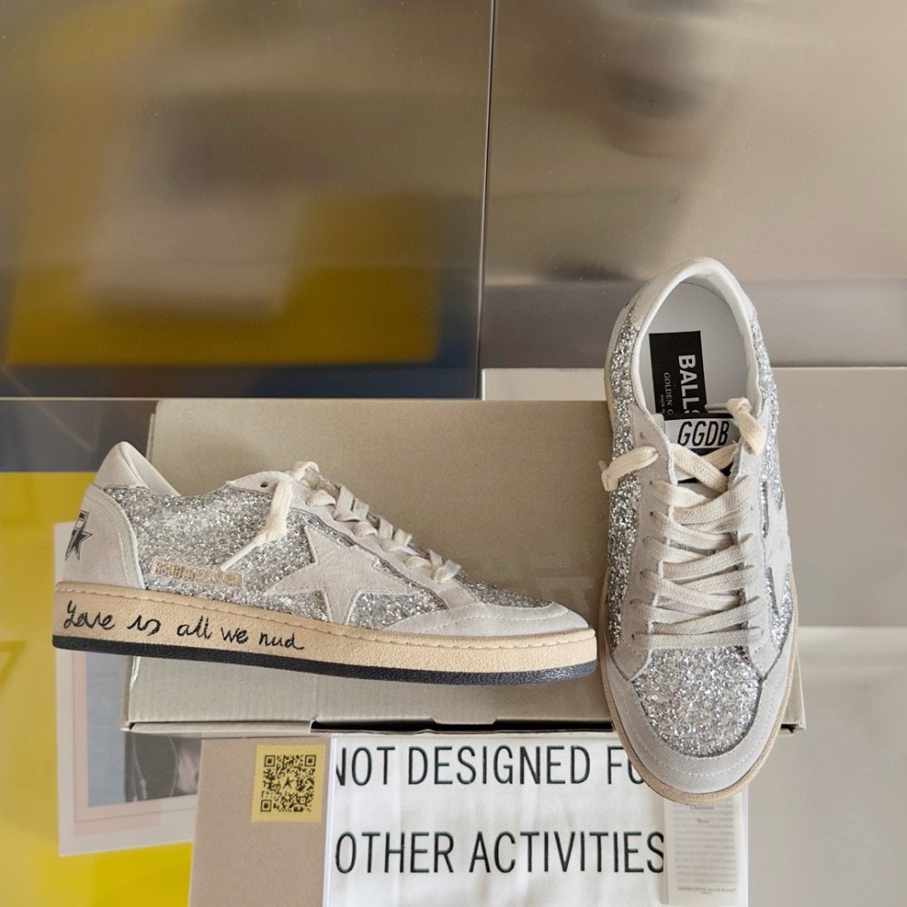 Cheap Reps Golden Goose Womens Ball Star Sneakers in Silver Glitter and Suede