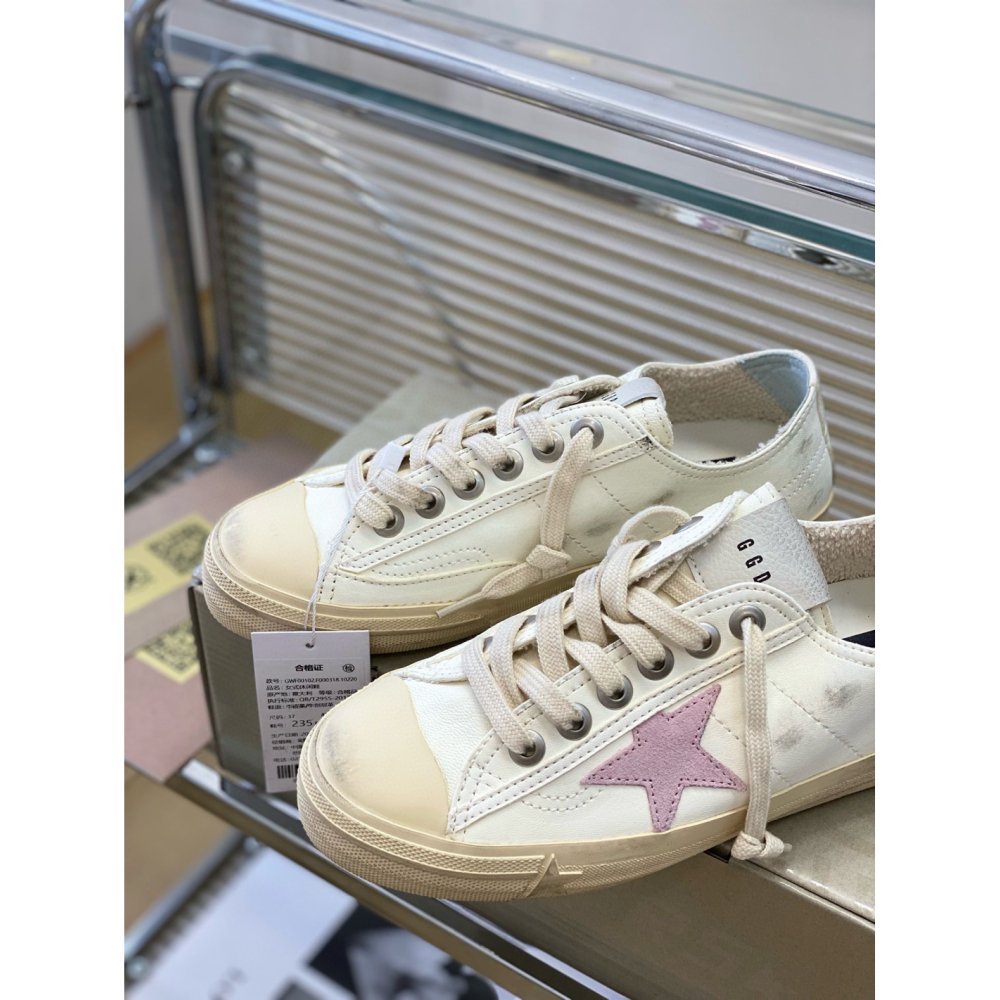 Cheap Reps Golden Goose Womens V-Star Sneakers with Pink Suede Star