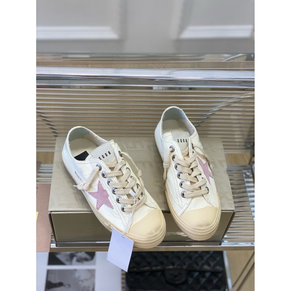 Cheap Reps Golden Goose Womens V-Star Sneakers with Pink Suede Star