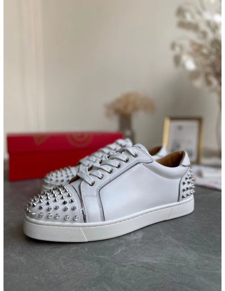 Cheap Reps Christian Louboutin Womens Vieira 2 Flat Sneakers In White Calfskin