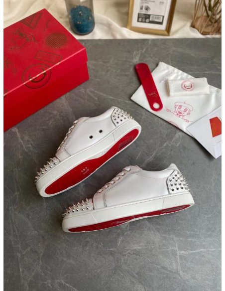 Cheap Reps Christian Louboutin Womens Vieira 2 Flat Sneakers In White Calfskin
