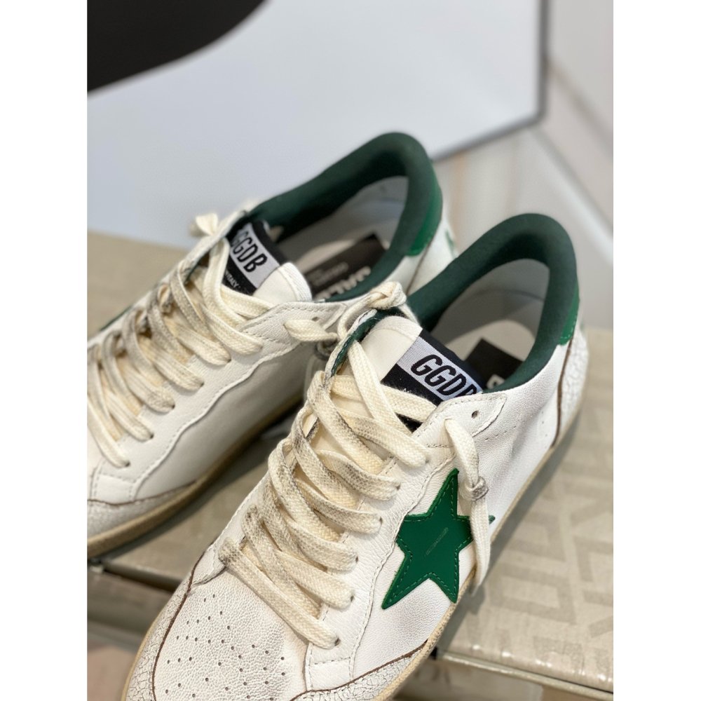 Cheap Reps Golden Goose Womens Ball Star Sneakers with Green Star and Heel Tab