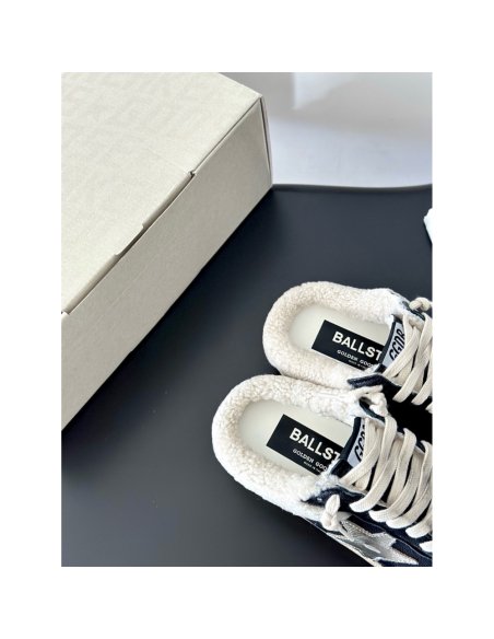 Cheap Reps Golden Goose Womens Black Ball Star Sabots with Shearling Lining