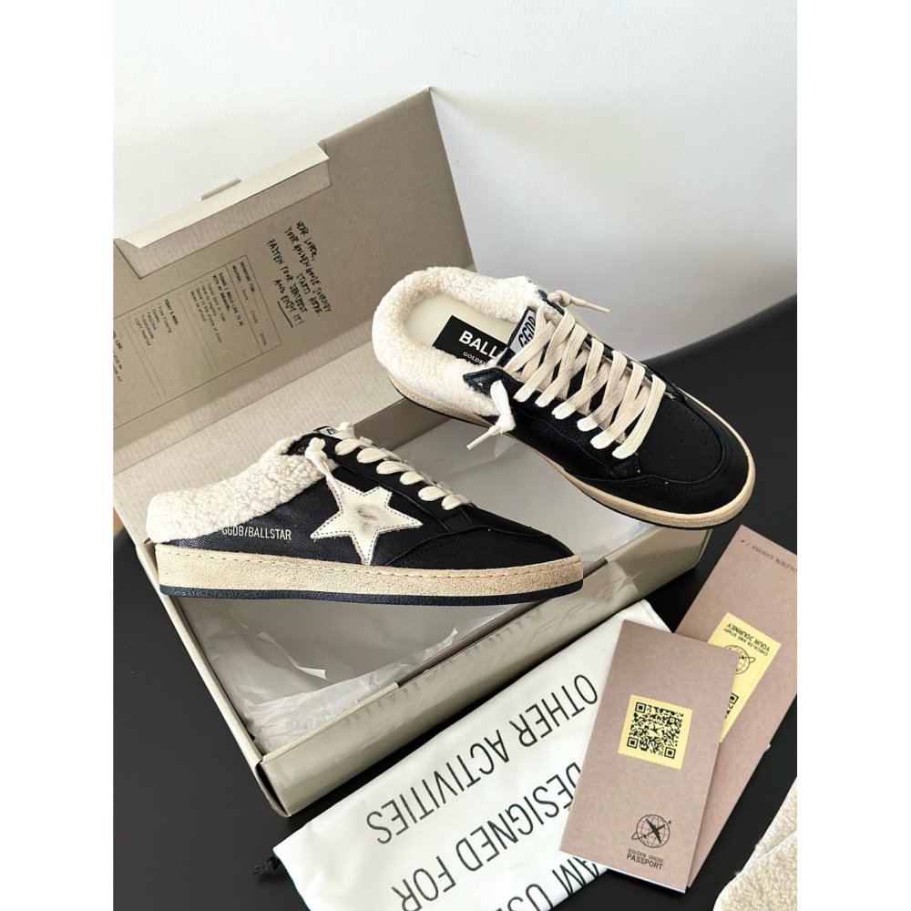 Cheap Reps Golden Goose Womens Black Ball Star Sabots with Shearling Lining