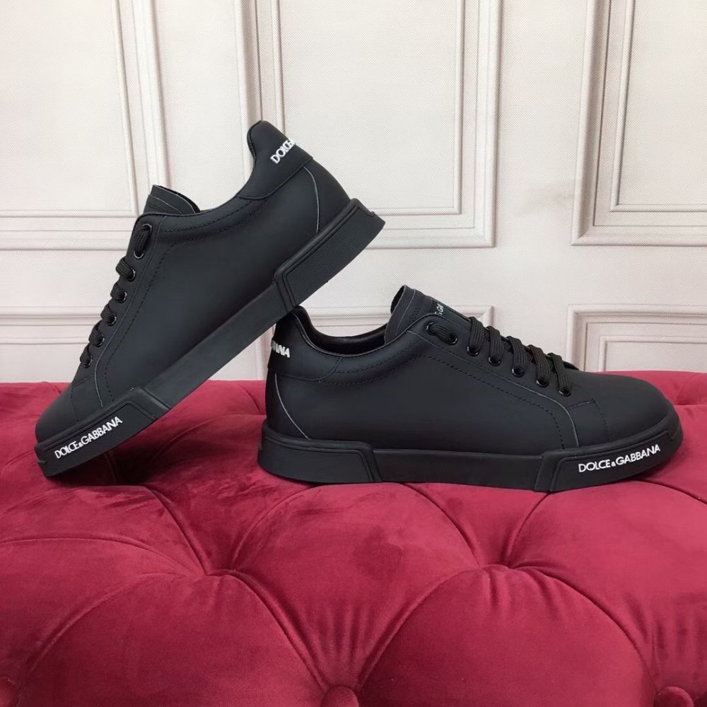 Cheap Reps Dolce Gabbana Womens Portofino Sneakers In Black Leather
